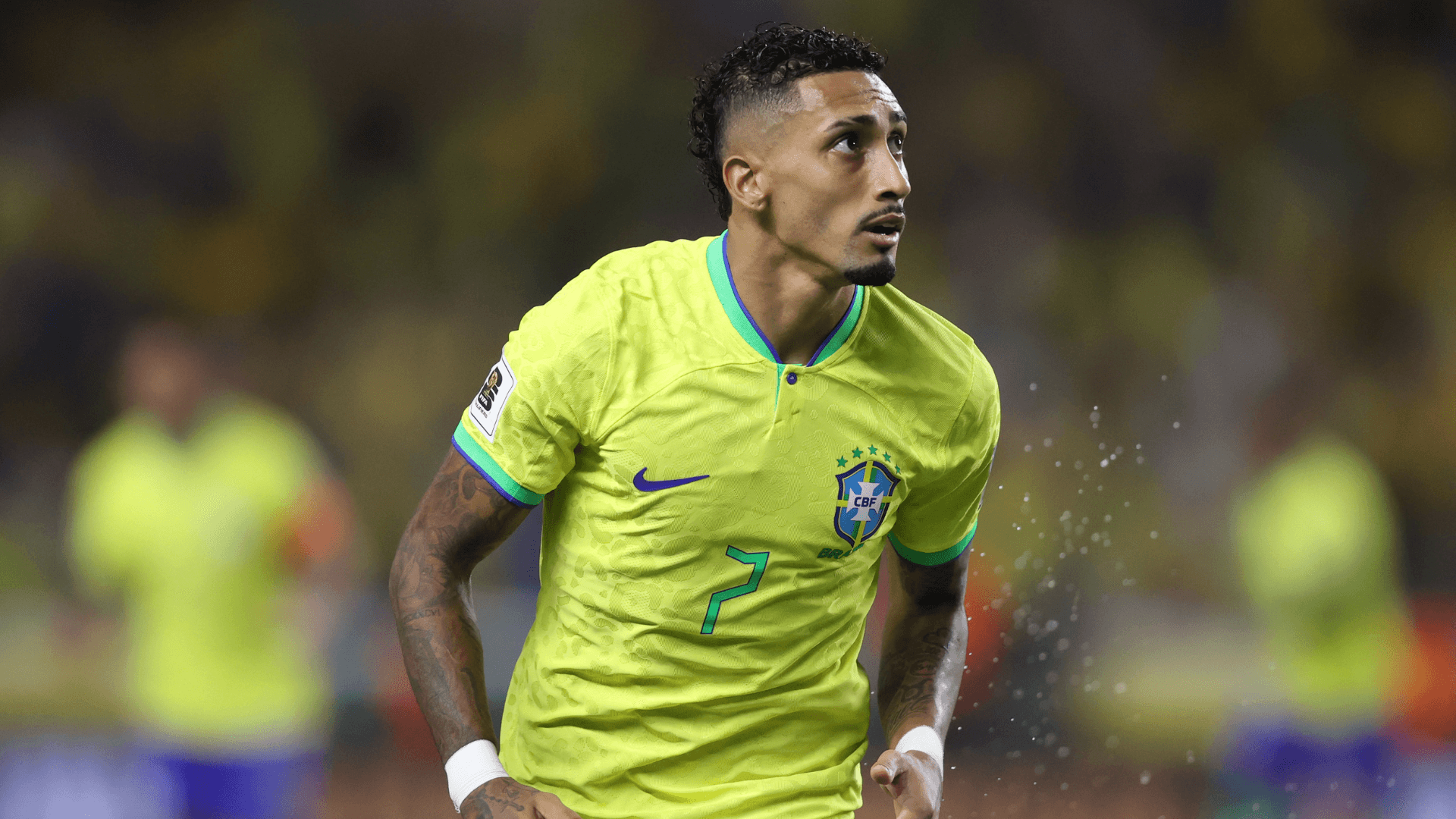 Raphinha admite temporada 'difícil' e mira recuperação para a Copa do Mundo