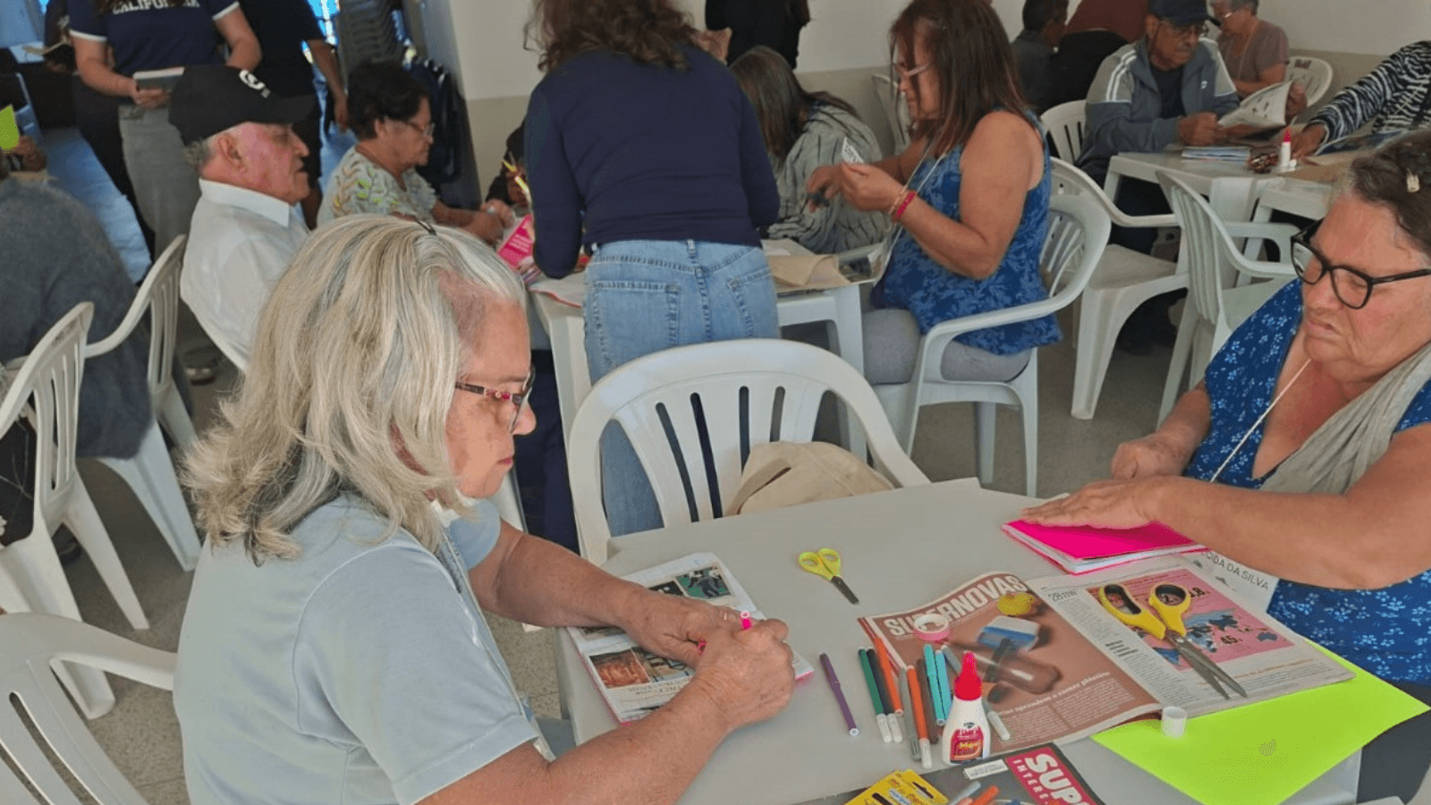 Idosos do Centro de Convivência de Araçatuba produzem o Caderno de Memórias