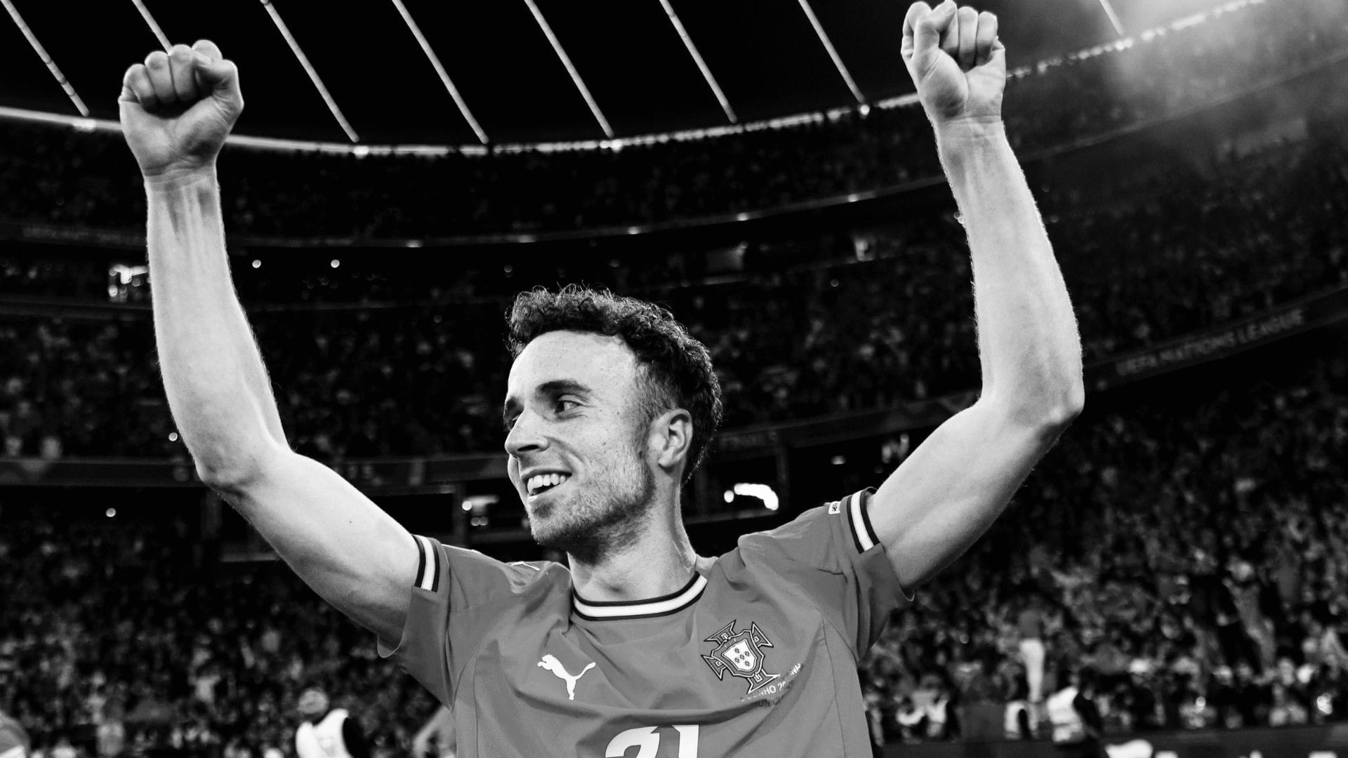João Cancelo e Rúben Neves choram em homenagem a Diogo Jota antes de Flu x Al-Hilal no Mundial