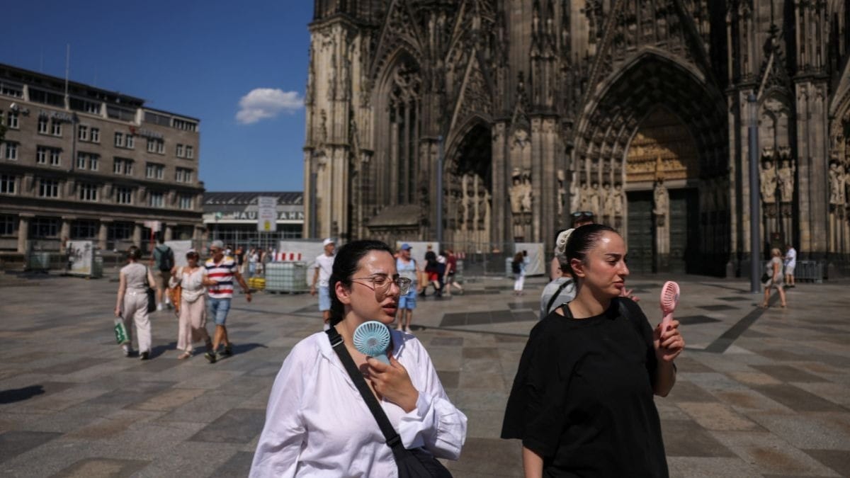 Europa registra calor recorde para essa época, e países emitem alerta