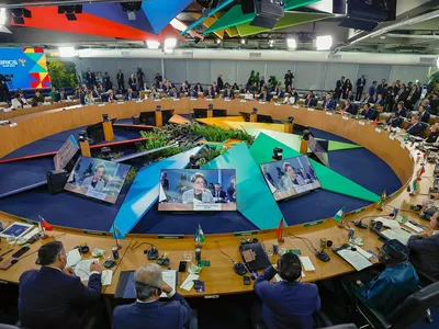 Alvarez: declaração do Brics torna-se vaga e irrelevante ao tentar abraçar o mundo