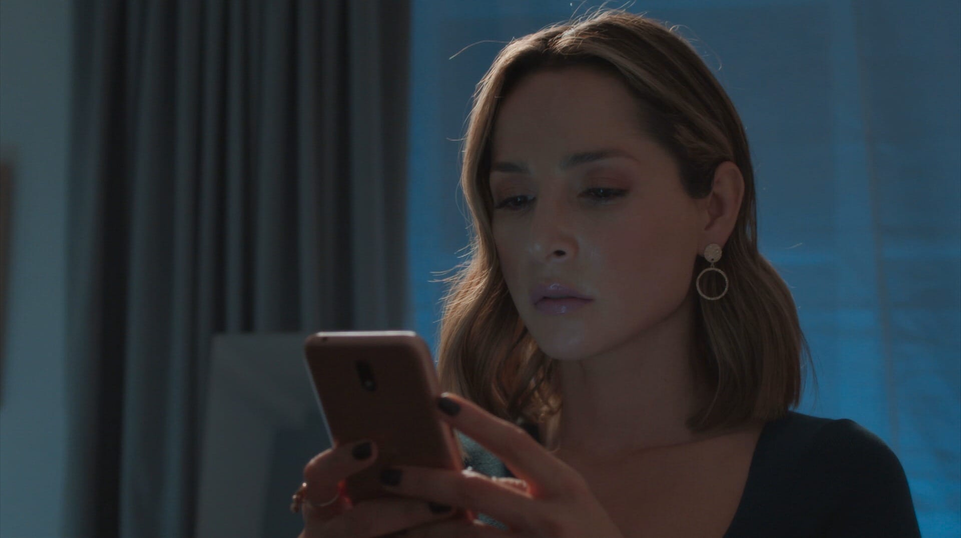 Qual o final de Lúcia em Café com Aroma de Mulher? SPOILERS aqui