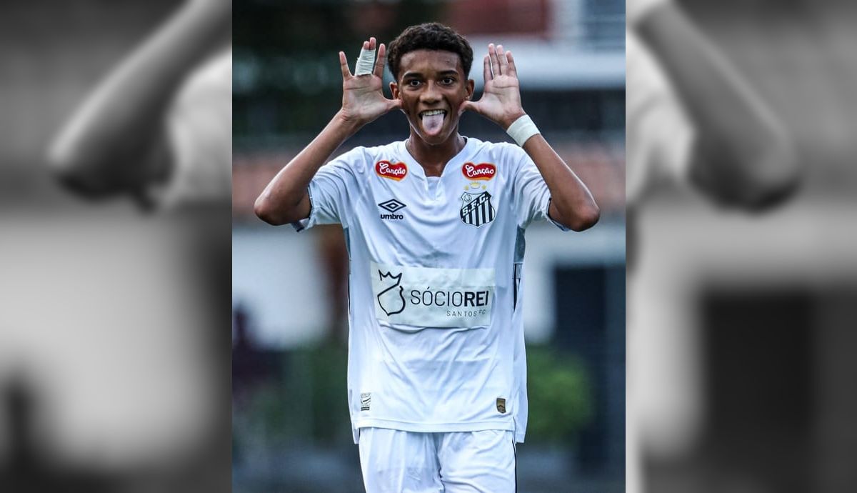 Cléber Xavier elogia estreia de Robinho Jr. no Santos e explica "intercâmbio" com Fúria