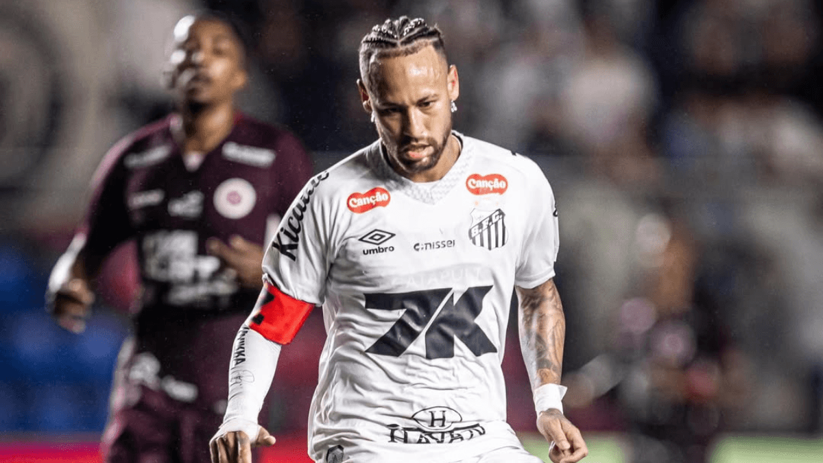 Santos aposta em Neymar e líder Flamengo tenta superar crise com Pedro