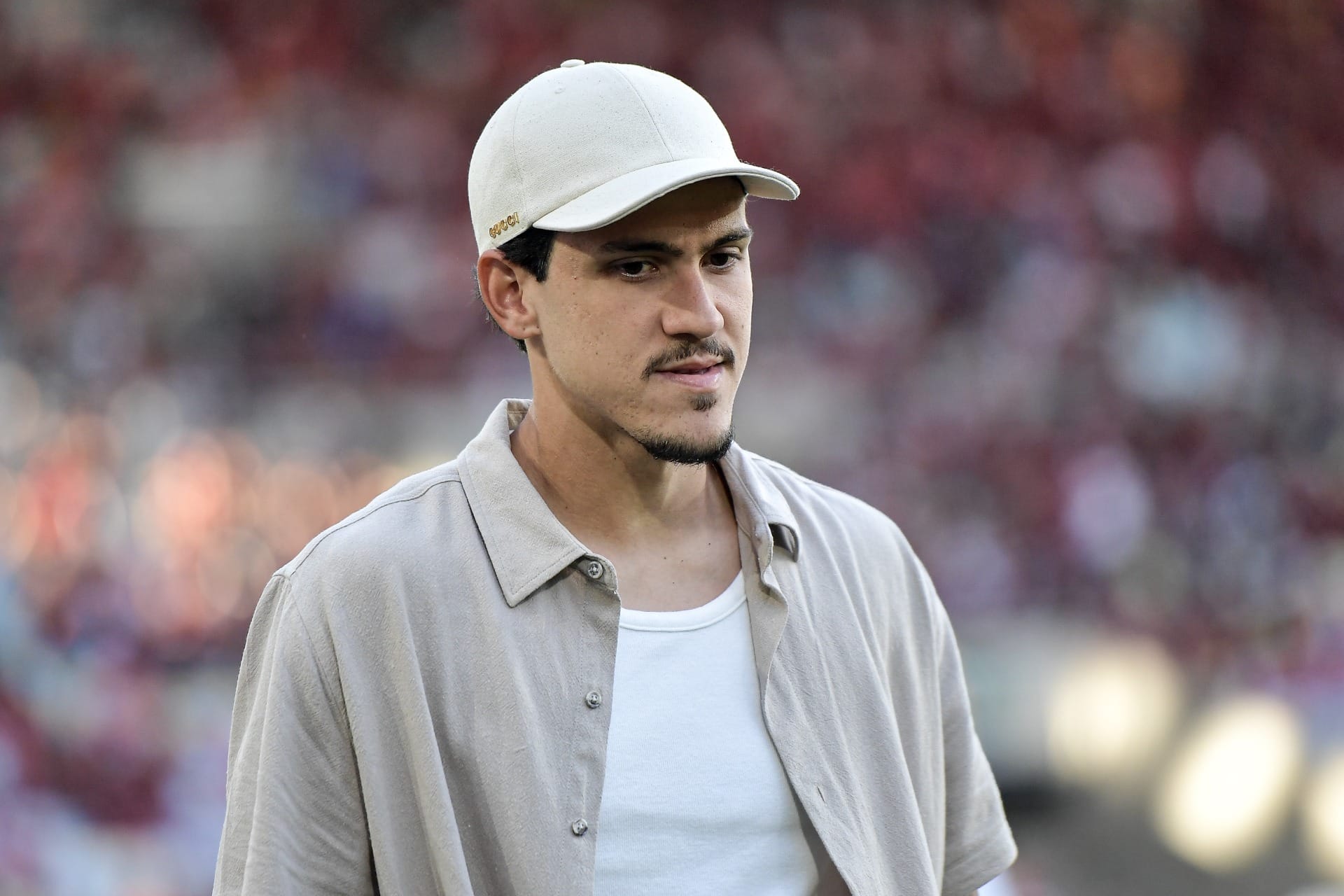 Pedro esteve no gramado do Maracanã antes de Flamengo x São Paulo (Foto: Thiago Ribeiro/Agif