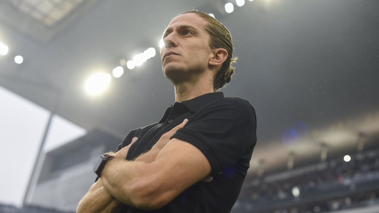 Filipe Luís é duramente criticado por expor Pedro no Flamengo: "Fritou o jogador"
