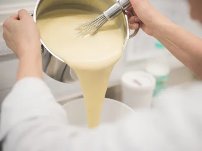Como fazer creme de confeiteiro? Veja receita simples e versátil que vai mudar sua sobremesa