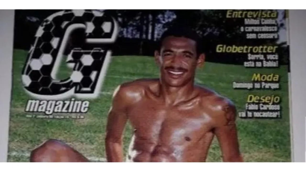 Brasileiros enviam foto de ex-jogador pelado pra protestar contra presidente dos Estados Unidos