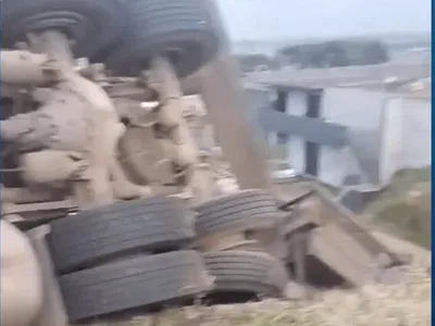 Acidente na BR-376 deixa 17 feridos em Ponta Grossa