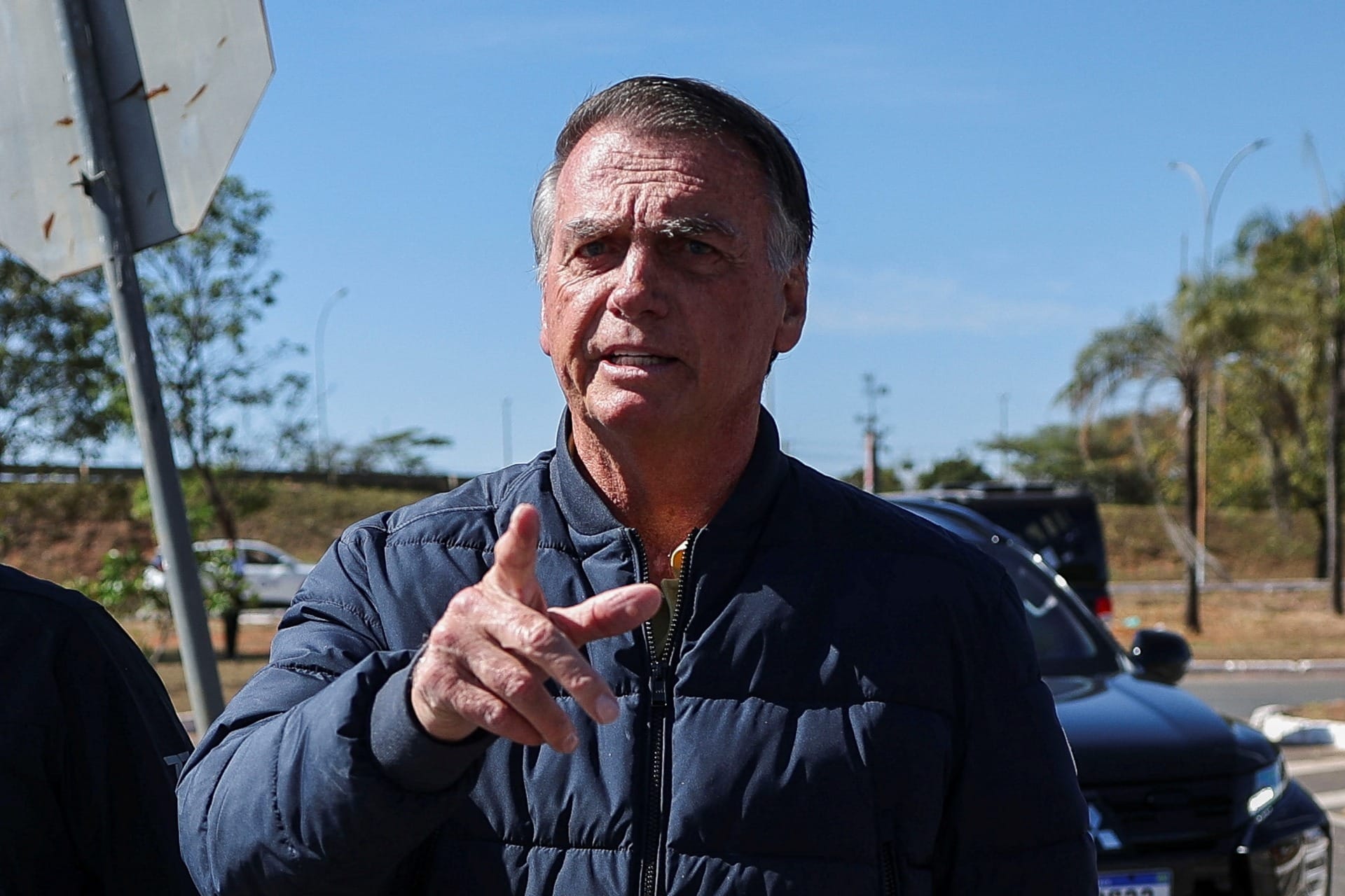 Bolsonaro terá cela cinco vezes maior e atendimento médico multidisciplinar