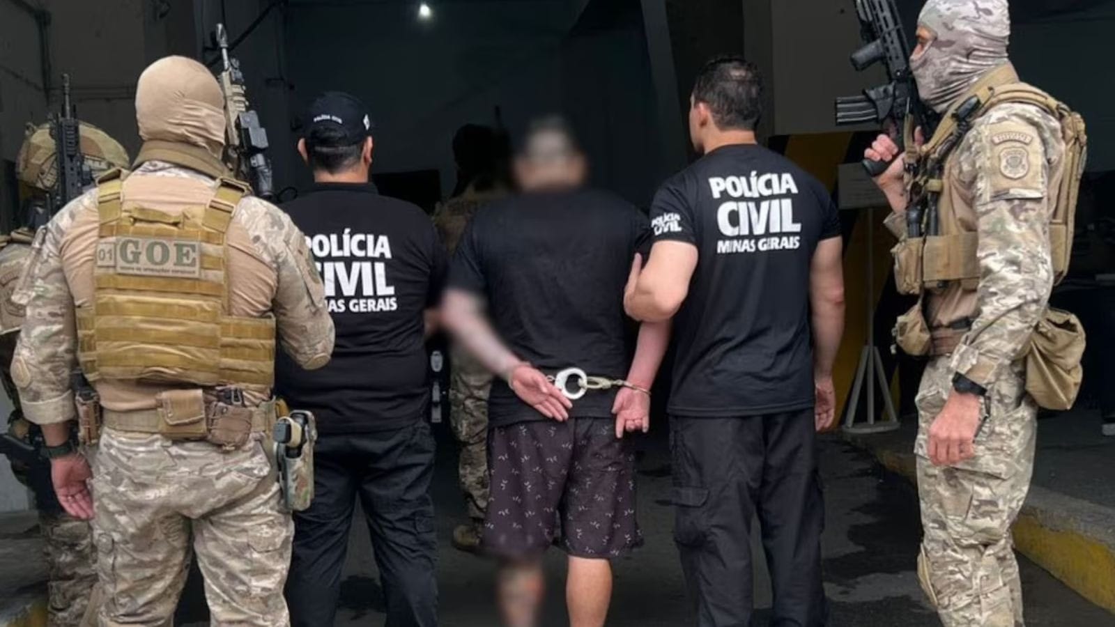 Quem é o líder do PCC suspeito de atentados preso em condomínio à beira-mar de SP