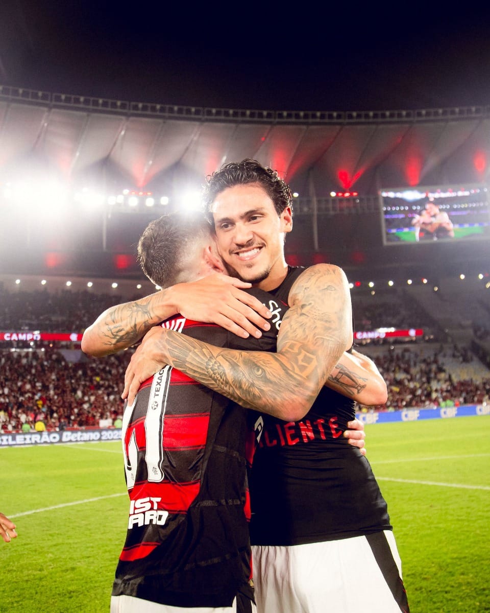 Pedro entra, marca no fim e dá a vitória ao Flamengo no clássico com Fluminense