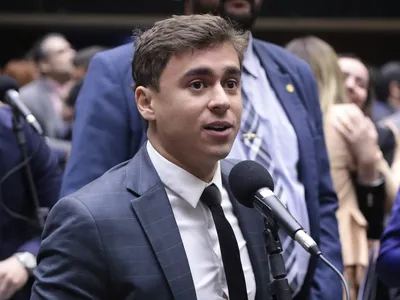 Estudante é preso em flagrante pela PF por ameaçar matar Nikolas Ferreira