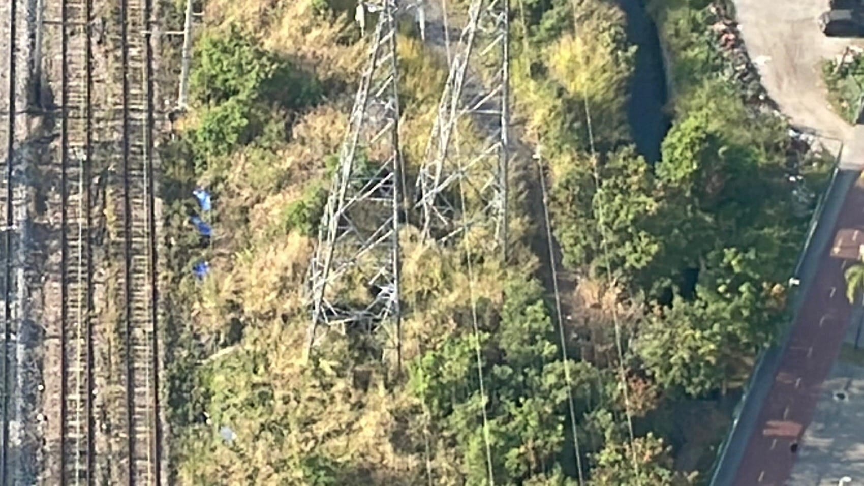 Torres da Light são alvo de furto em Madureira e abastecimento de 347 mil clientes é ameaçado