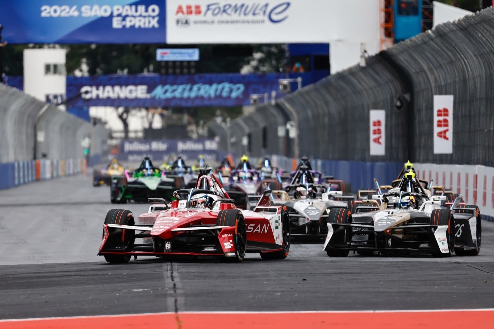 Fórmula E, FIA e Liberty Global assinam acordo para ampliar campeonato até 2054