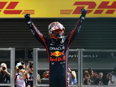 Verstappen segura Piastri na Bélgica e conquista 12ª vitória em corridas sprints na Fórmula 1