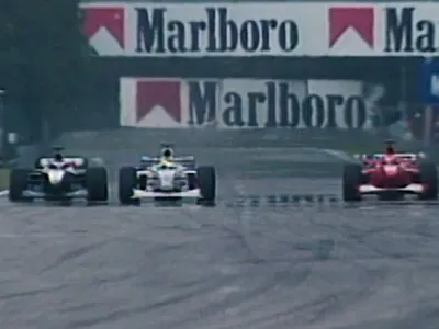 “Graças a Deus não mexi o volante”: Zonta relembra disputa entre Häkkinen e Schumacher em Spa