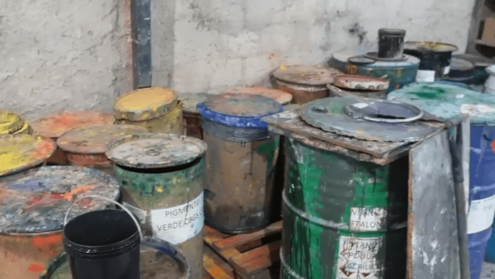 Polícia Civil mira quadrilha que desviava solvente usado em tintas e explosivos