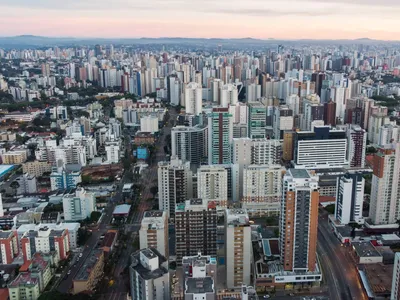 Curitiba vence prêmio principal do Band Cidades Excelentes 2025