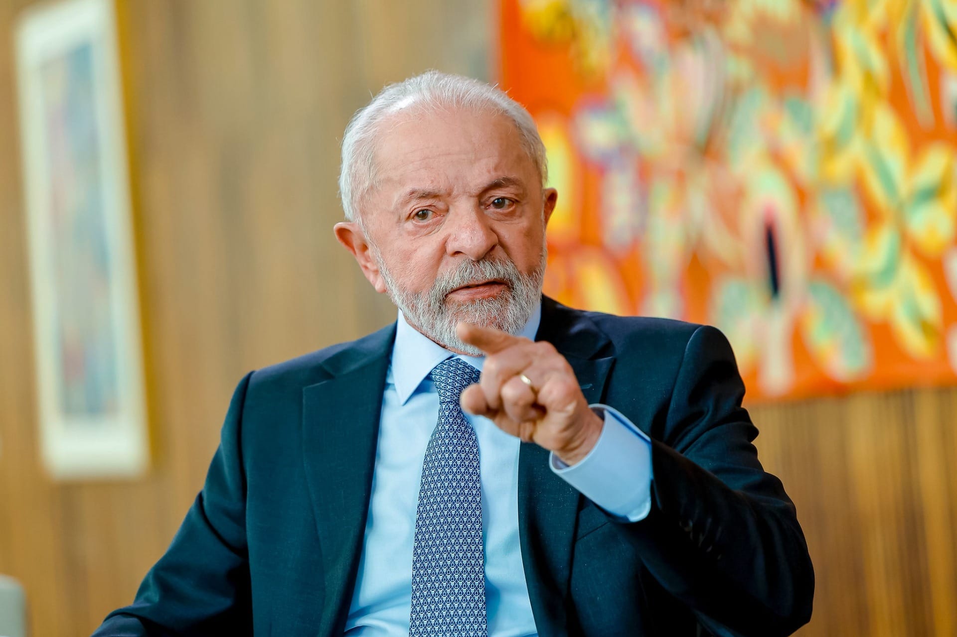 "Talvez Trump não saiba que, no Brasil, o judiciário é independente", diz Lula ao 'NYT'