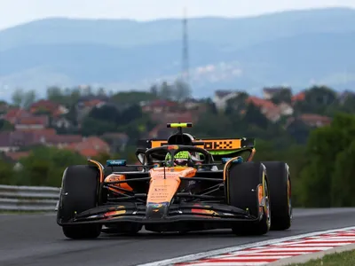 Lando Norris lidera 1º treino livre para o GP da Hungria; Drugovich é 16º e Bortoleto 19º