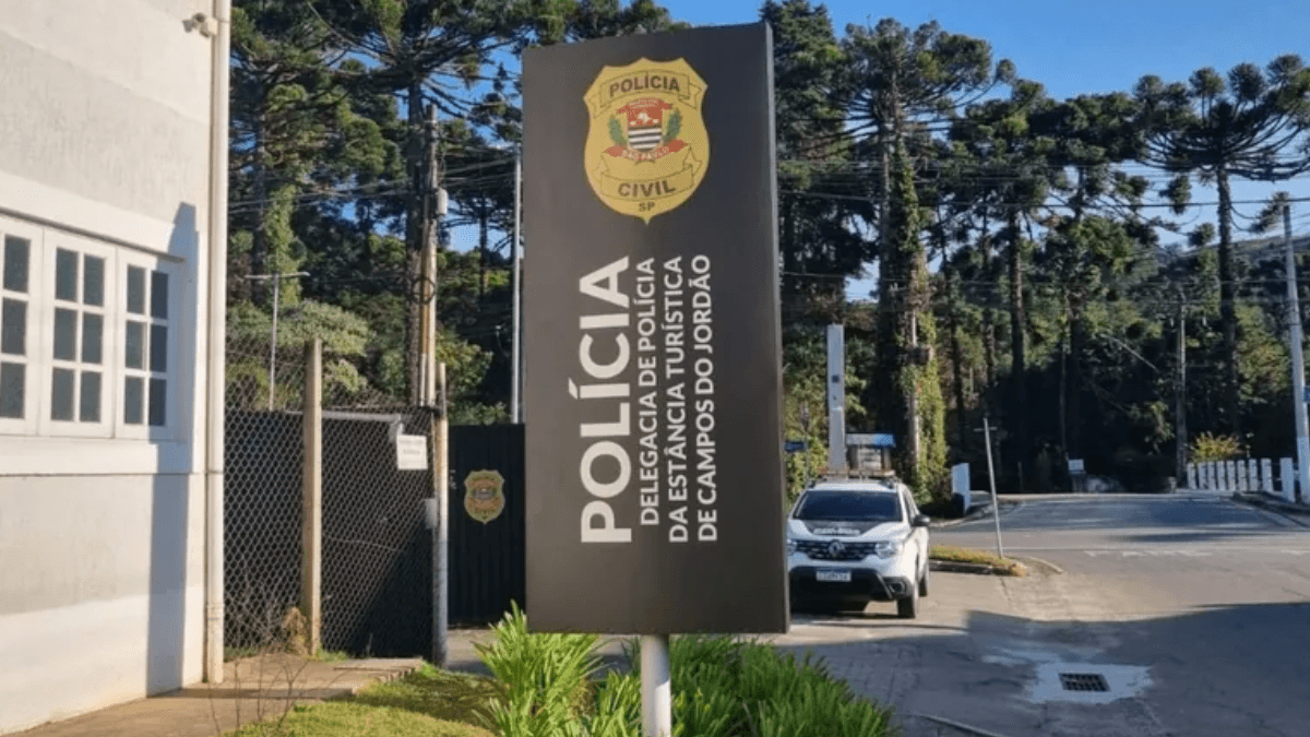 Motociclista de 45 anos morre após se envolver em acidente em Campos do Jordão