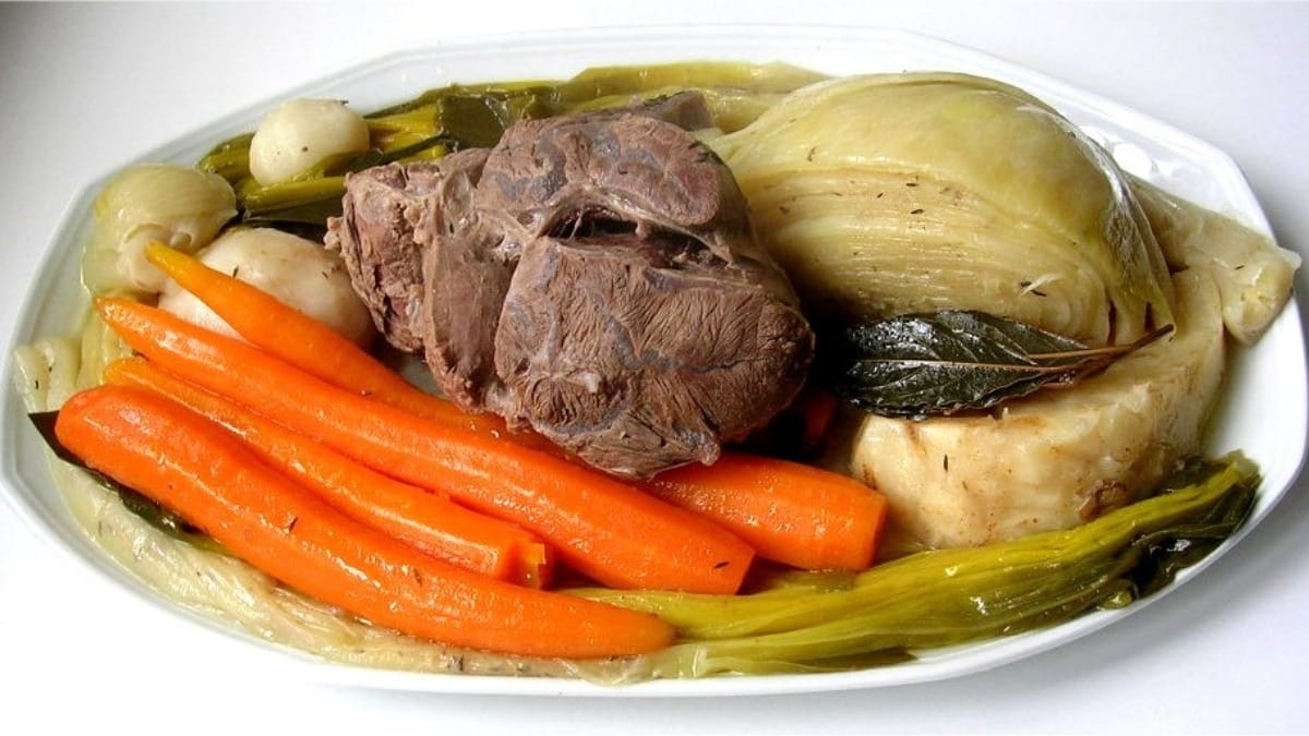 O que é pot-au-feu? Receita francesa é desafio em eliminação do MasterChef 2025