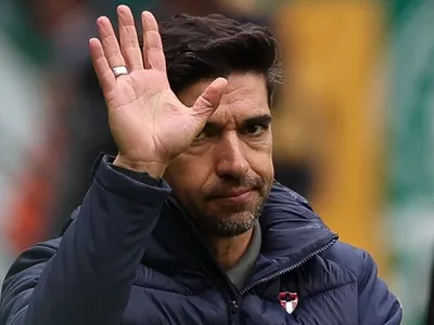 Glenda comenta viagem de Abel e vê chance de técnico deixar o Palmeiras&nbsp;em&nbsp;2026