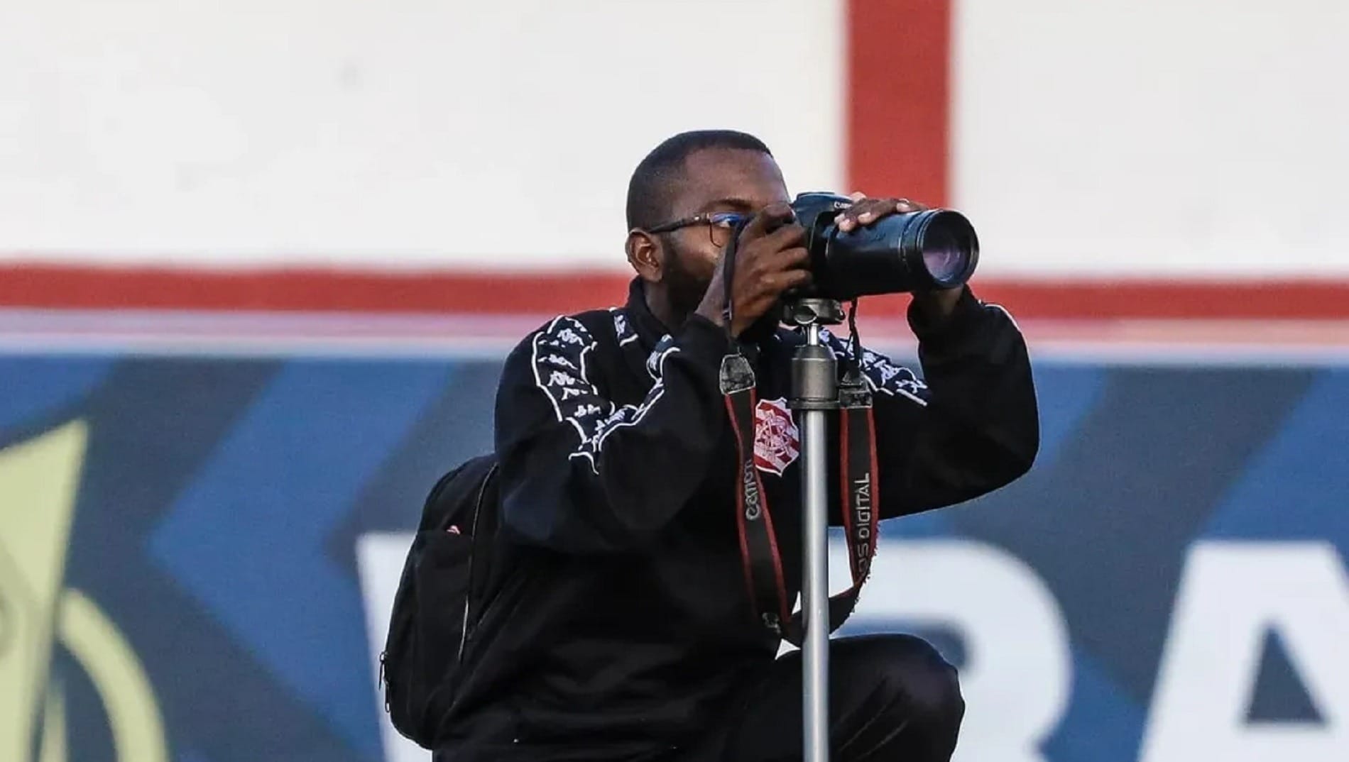 Fotógrafo do Bangu sofre injúria racial durante semifinal da Série A2 do Carioca