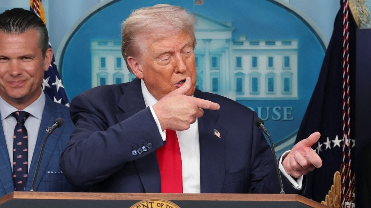 Trump envia navios de guerra para Venezuela por promessa de combate às drogas