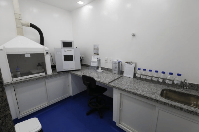 Cedae investe R$ 15 milhões na expansão do laboratório da ETA Guandu