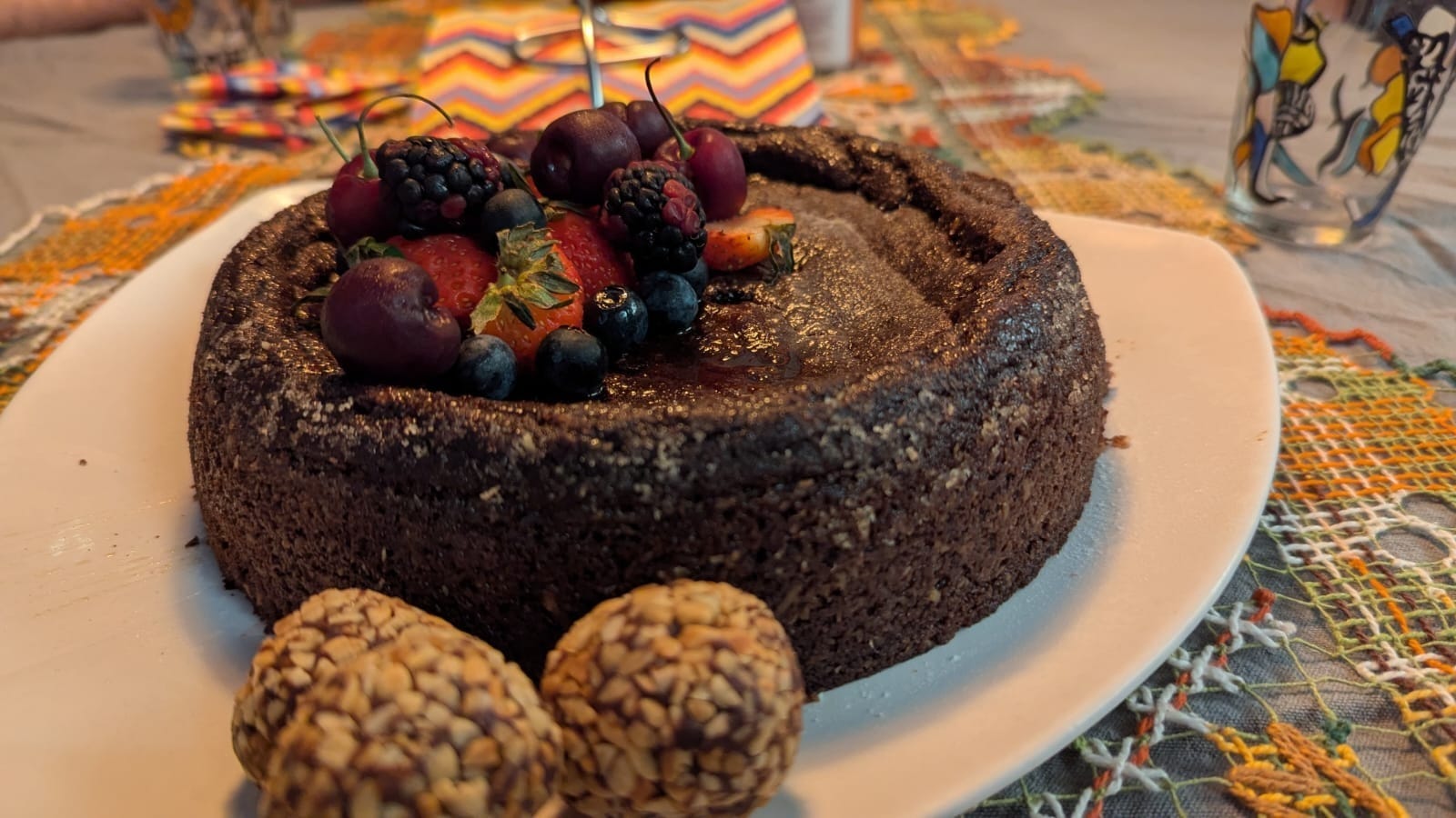 Bolo sem glúten de cacau com quinoa (quinoa mud cake) | Band Receitas