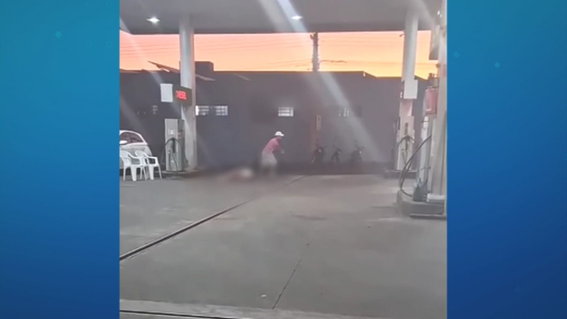 Arrastada pelos cabelos: namorado espanca mulher por causa de roupa curta