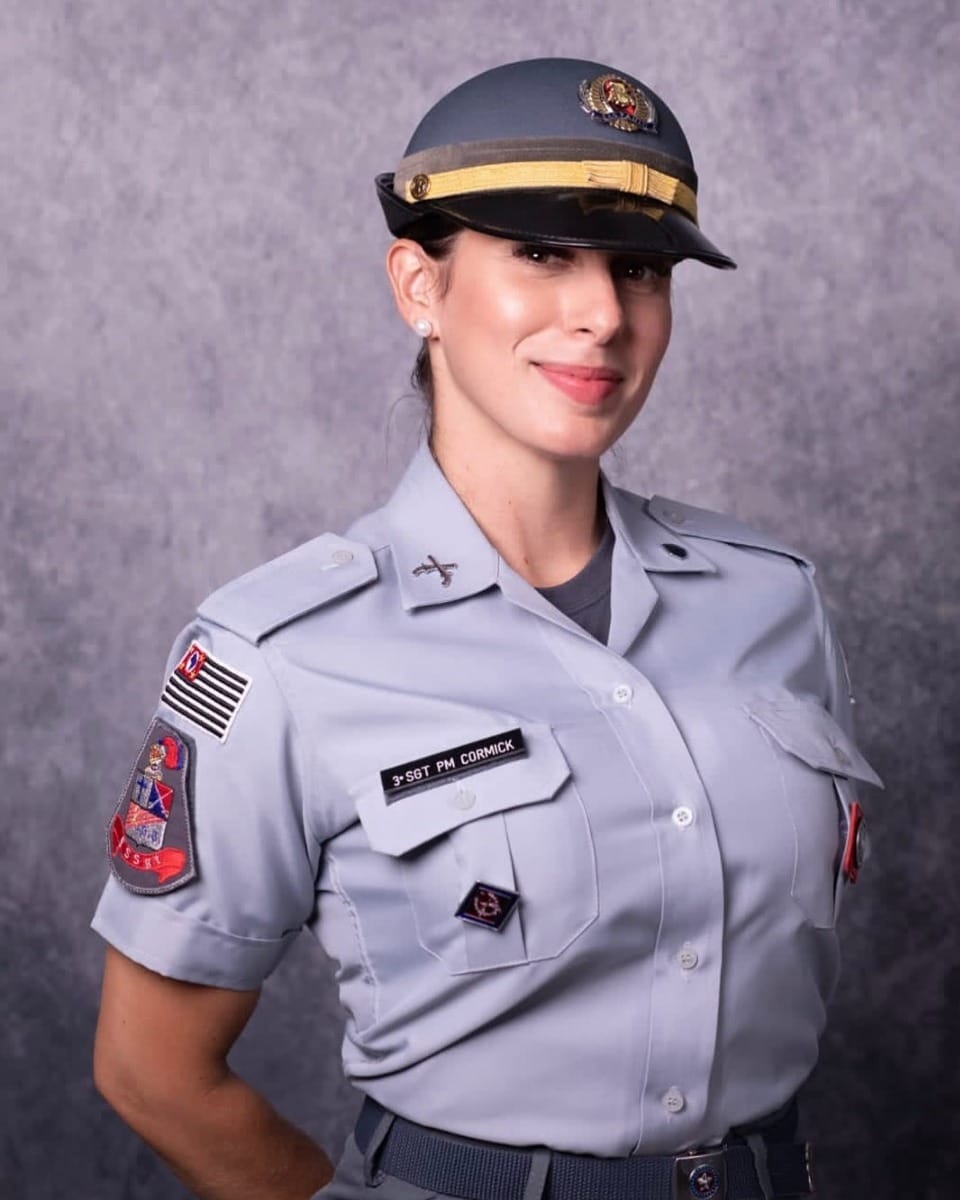 Jessica Cormick na polícia (Foto: reprodução/redes sociais)