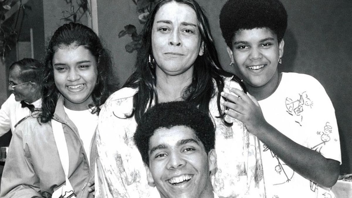 Gil celebra os 78 anos de Drão e revela fotos históricas da mãe de Preta, Pedro e Maria