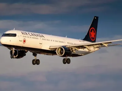 Greve de funcionários da Air Canada suspende todos voos da companhia