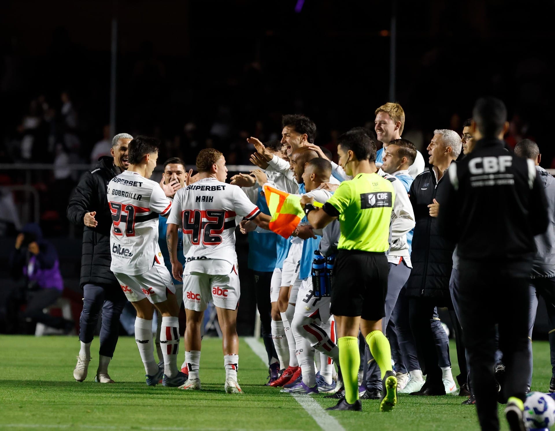 São Paulo inicia preparação para Copa do Brasil com desfalque no meio-campo