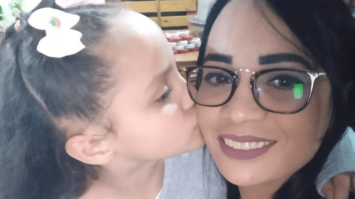 Mulher relata perda trágica de dois filhos: "Nunca mais vou me recuperar"