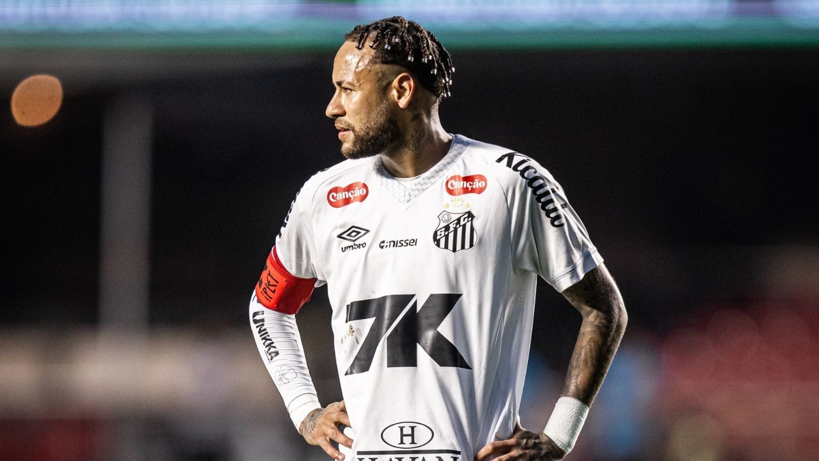 Jornal espanhol detona Neymar e afirma: “Já não pode render no alto nível”