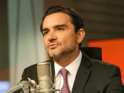 Celso Sabino se filia ao PDT e anuncia pré-candidatura ao Senado