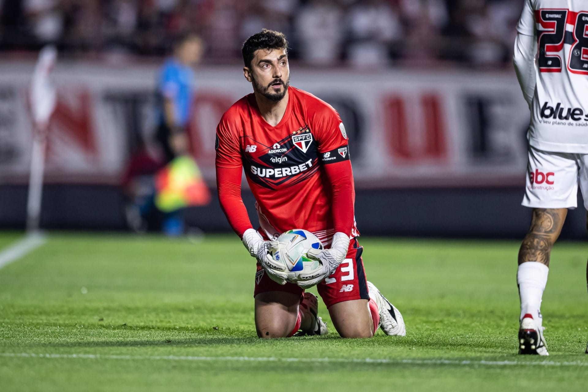 Nos pênaltis, São Paulo garante a classificação para as quartas da Libertadores