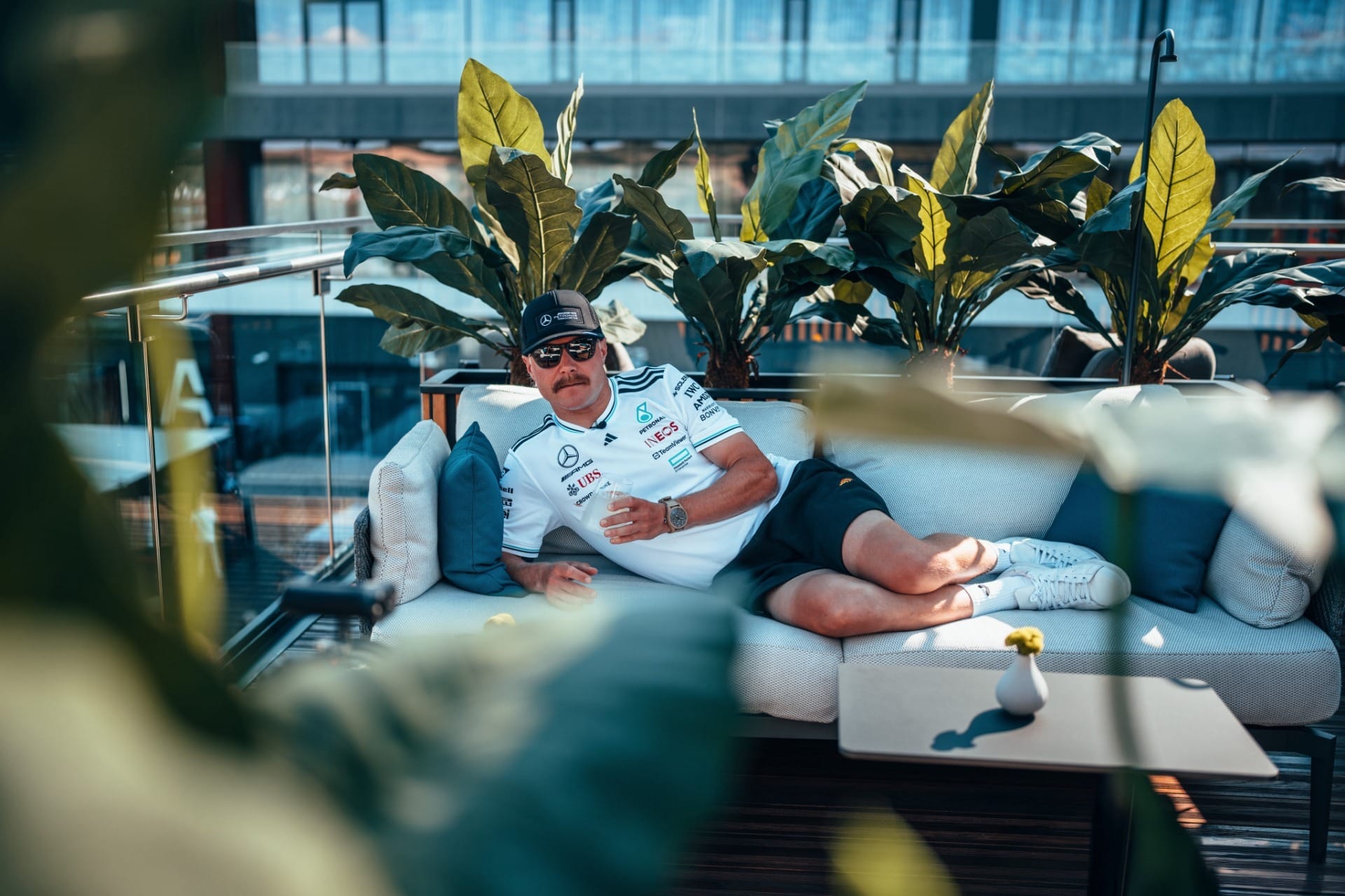 Valtteri Bottas fecha acordo para correr pela Cadillac na F1 em 2026, afirma site