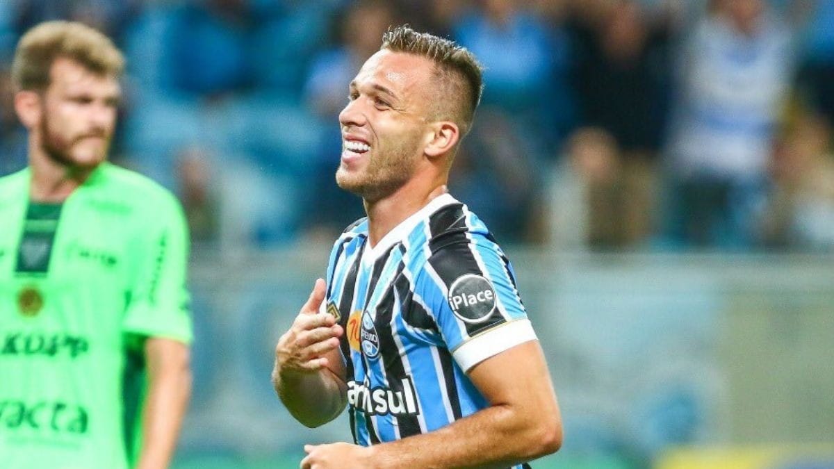Grêmio chega a acordo com a Juventus para contratar Arthur