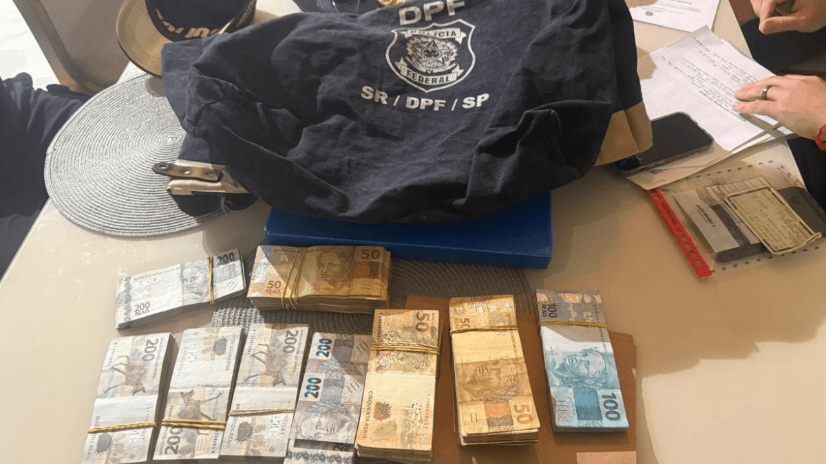 Polícia Federal realiza operação para combater desvio de verbas federais em Cruzeiro