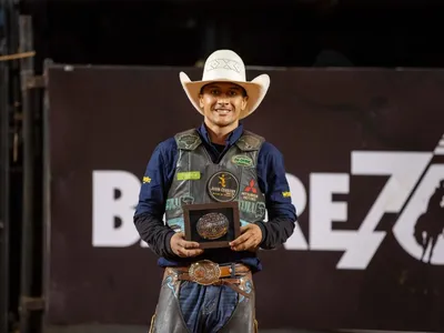 Campeão antecipado da PBR Brazil vence touro Divórcio no primeiro round da etapa Barretos