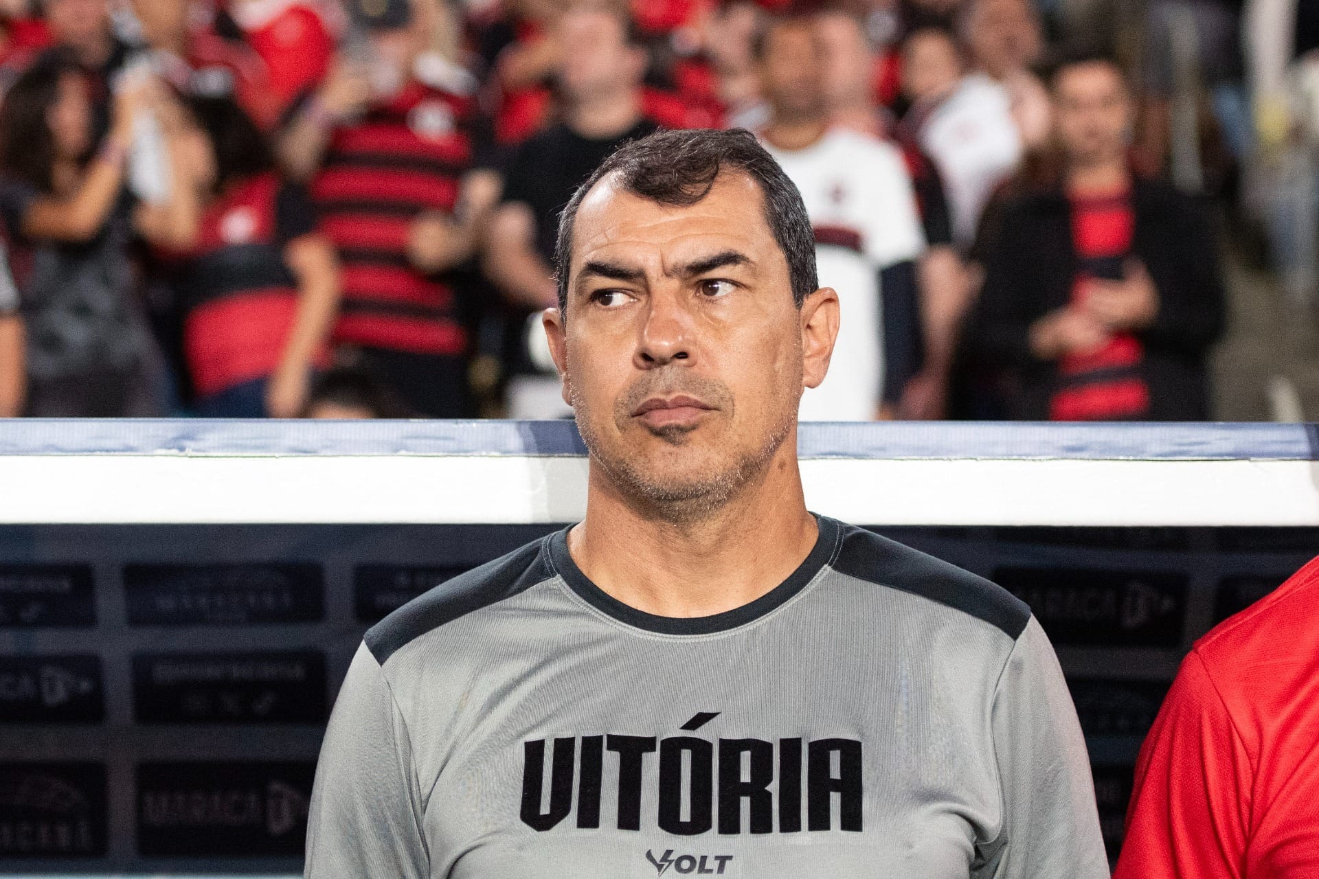 Vitória demite o técnico Fábio Carille após humilhante goleada diante do Flamengo