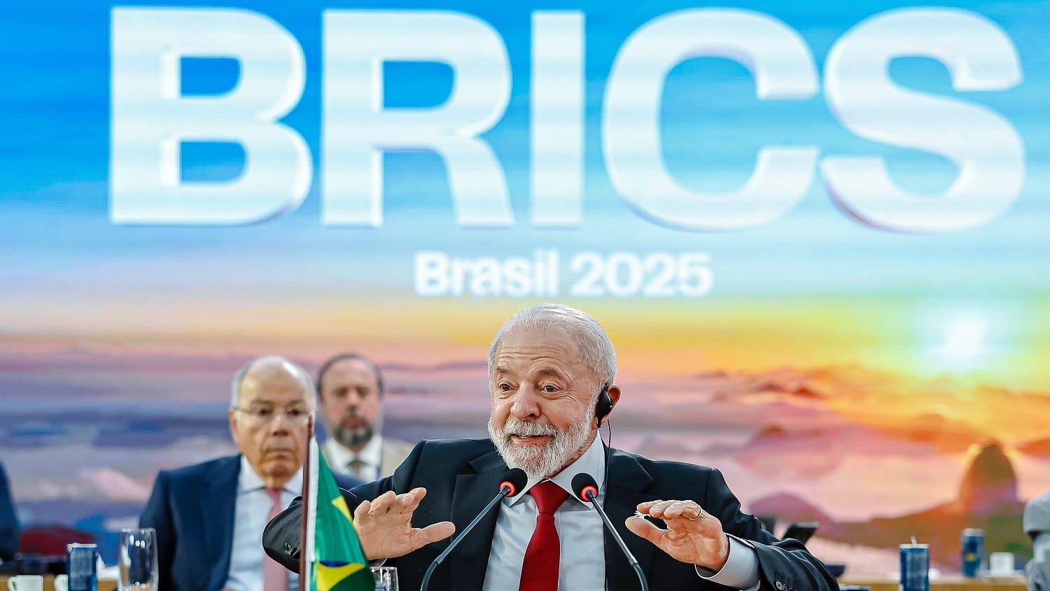 Brics: países se tornaram vítimas de práticas comerciais injustificadas e ilegais, diz Lula