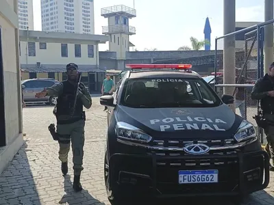 Hytalo Santos e marido são transferidos para a Paraíba