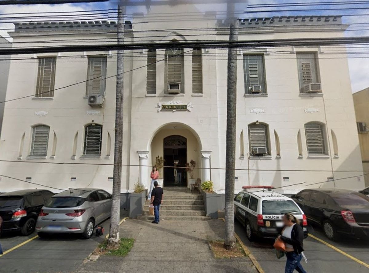 Comerciante fica gravemente ferido após ser agredido por clientes em bar em Jacareí