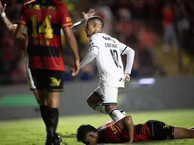 Vasco derrota Sport em duelo direto e deixa a zona de rebaixamento do Brasileirão